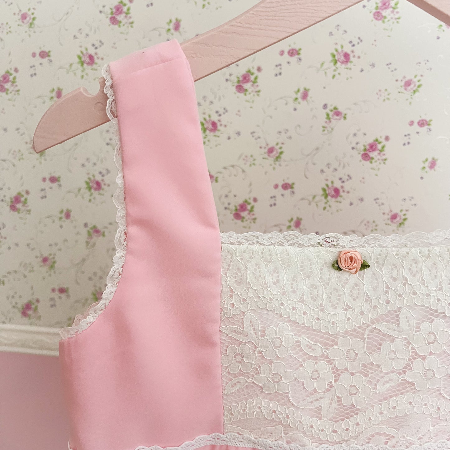 [Preorder] Angel in Bloom Top in Pink